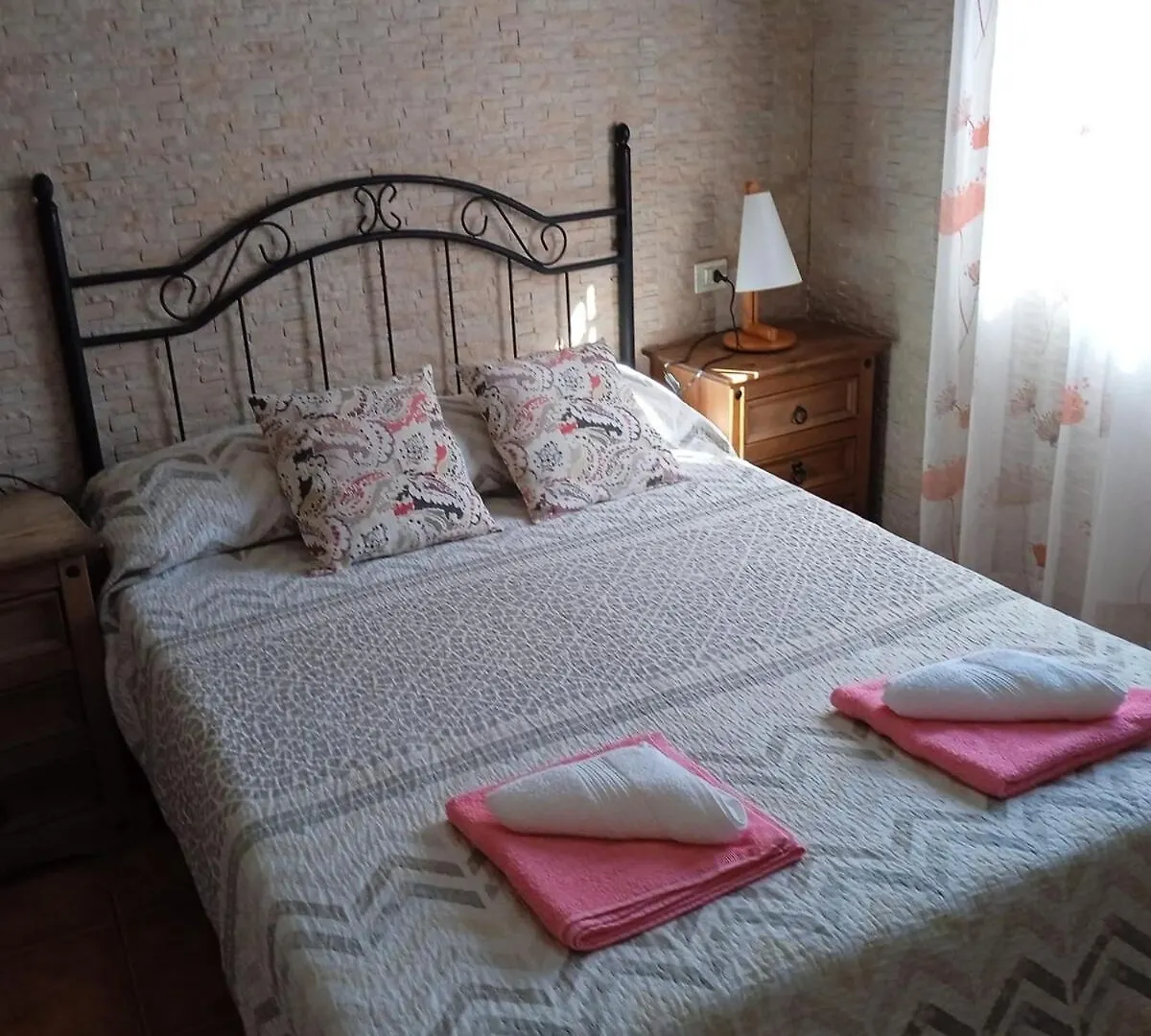 Контакты Casa Sinforoso 2
